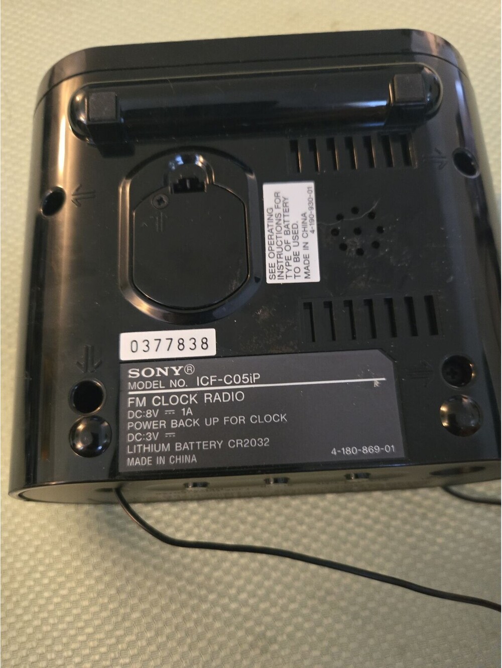 Sony ICF-C05iP Dream Machine Speaker Dock Clock Radio Untested No Power Cable - Picture 2 of 5